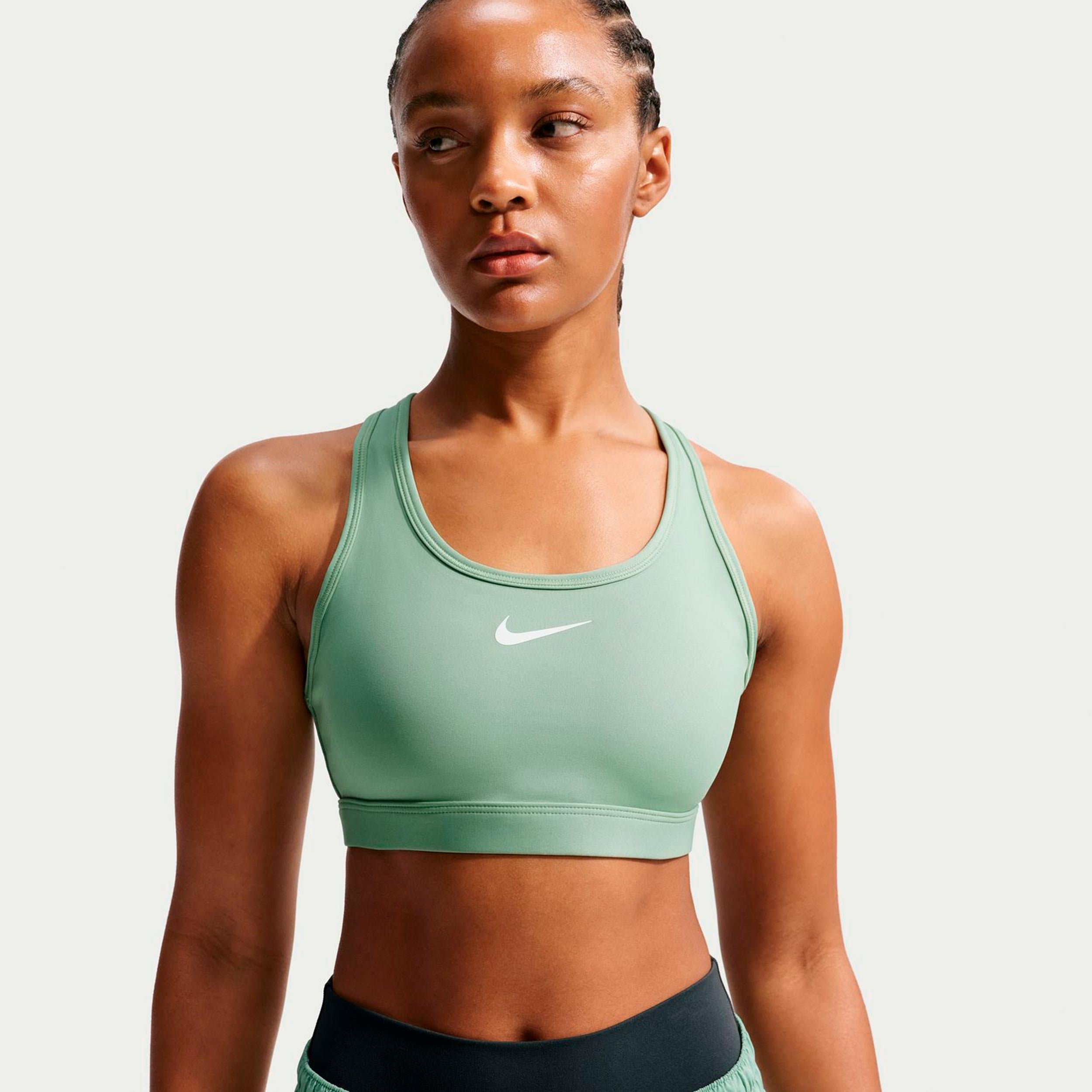 Nike Swoosh Medium Sport-behå Damer - visdom, vit