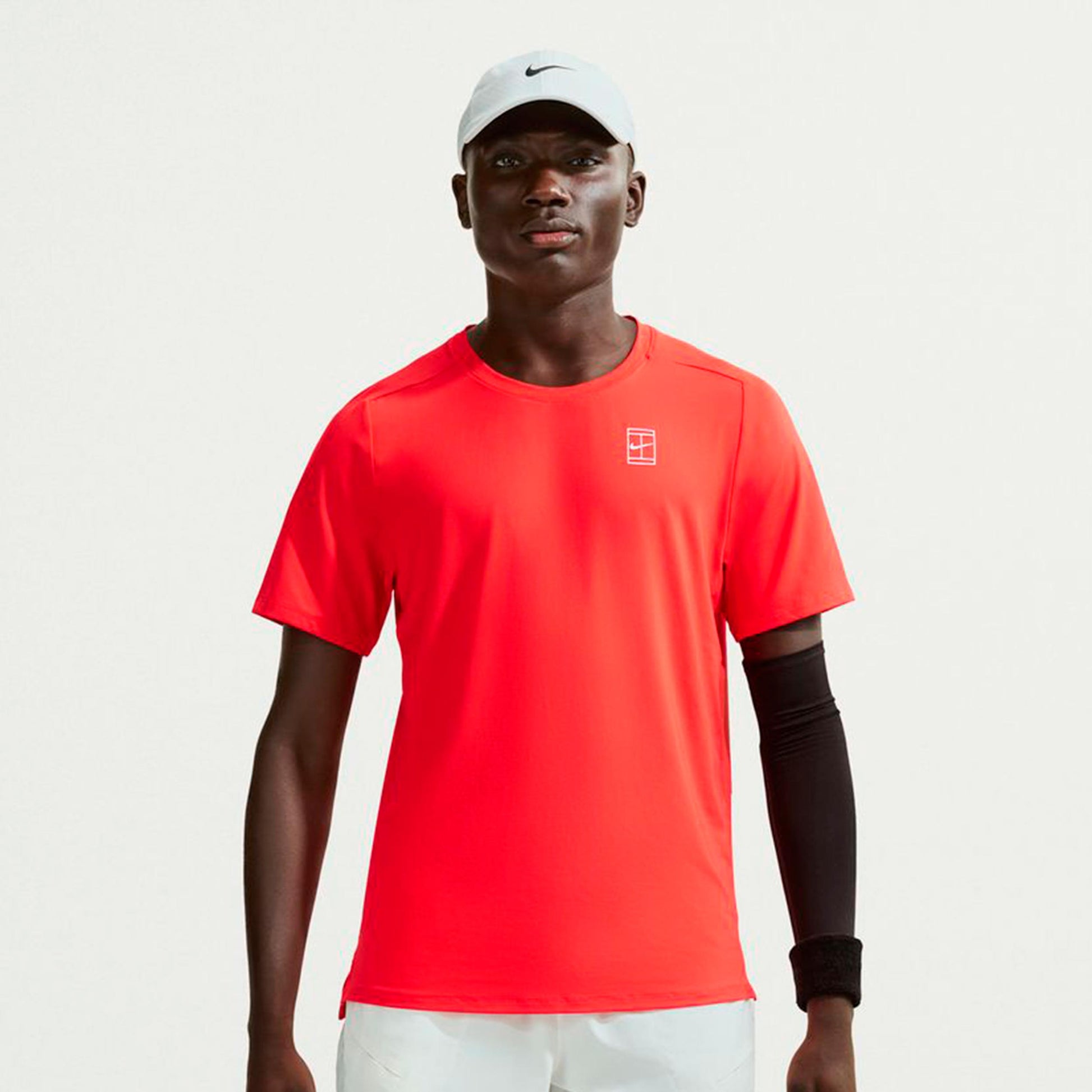 Nike Carlos Alcaraz Court Dri-FIT Advantage Linne Herrar - röd