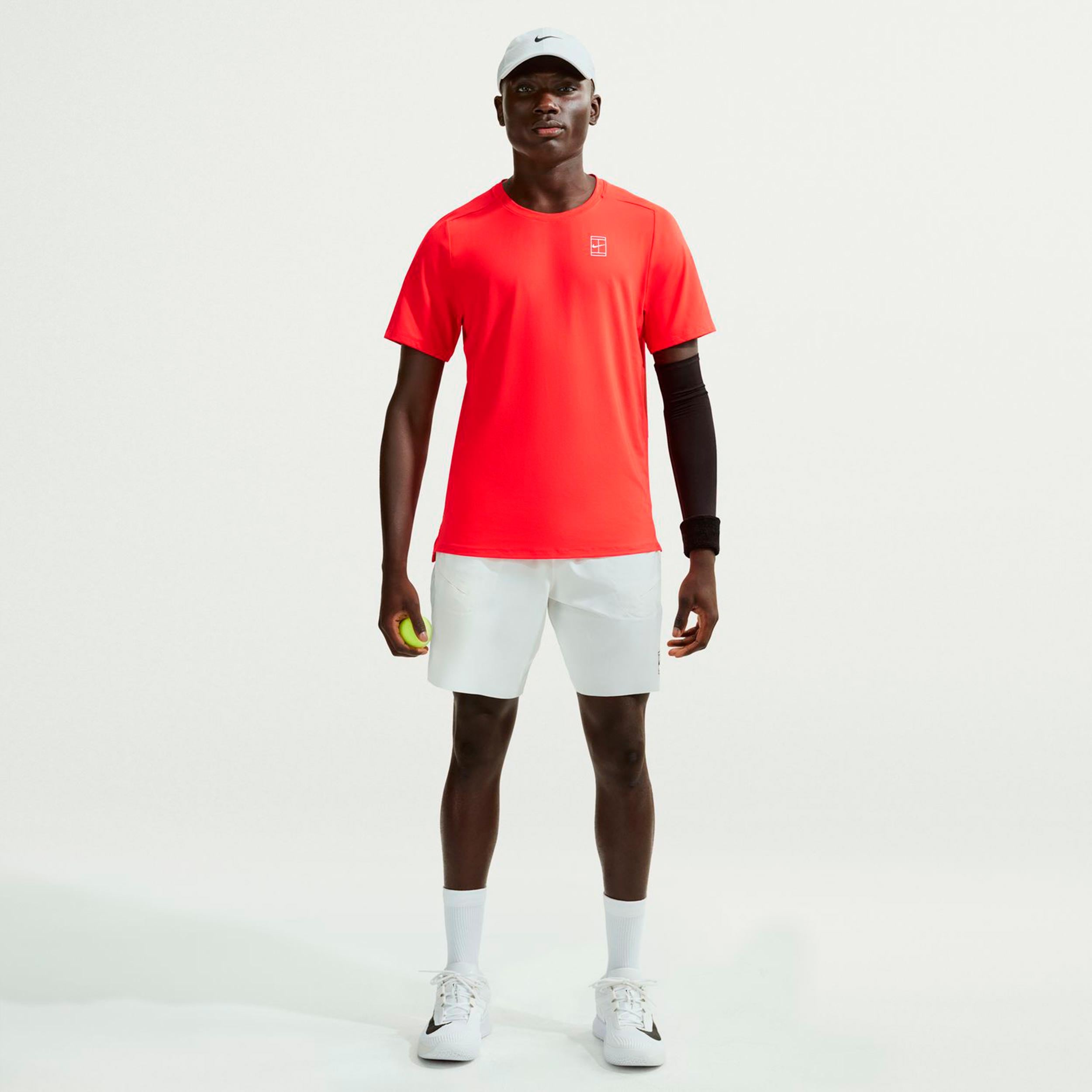 Nike Carlos Alcaraz Court Dri-FIT Advantage T-shirt Herrar - röd