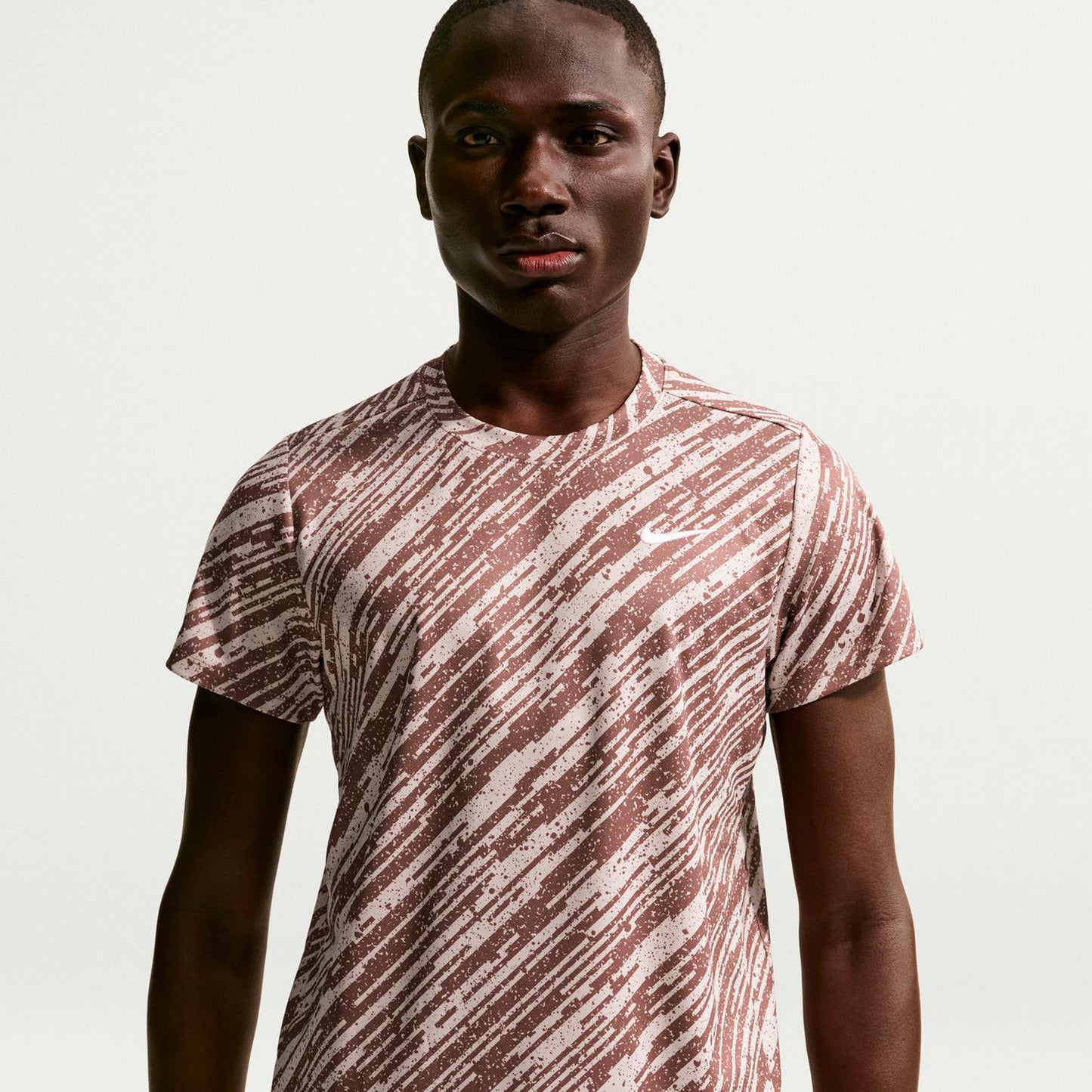 Nike Court Dri-Fit Victory T-shirt Herrar - mauve, flerfärgad