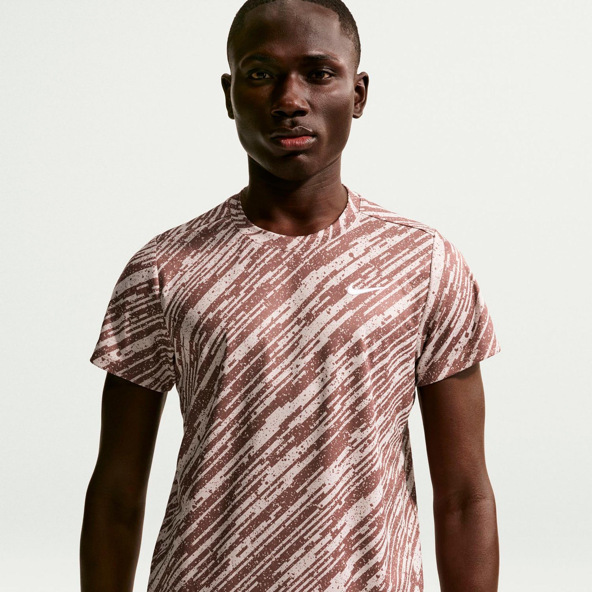 Nike Court Dri-Fit Victory T-shirt Herrar - mauve, flerfärgad