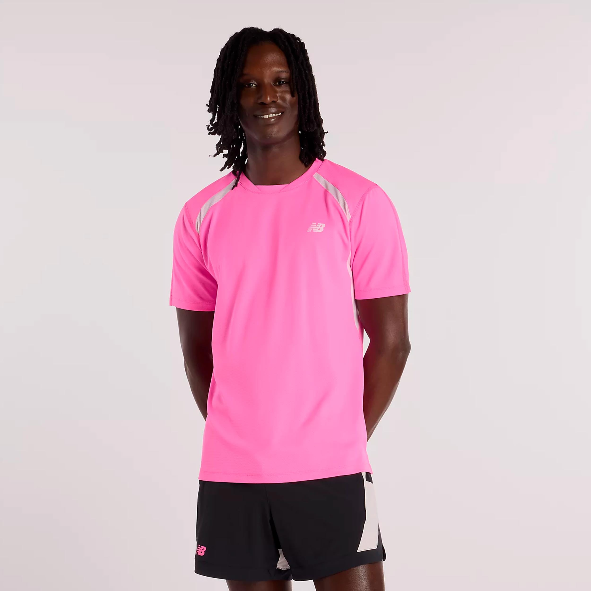 New Balance Tournament Novelty T-shirt Herrar-pink, vit