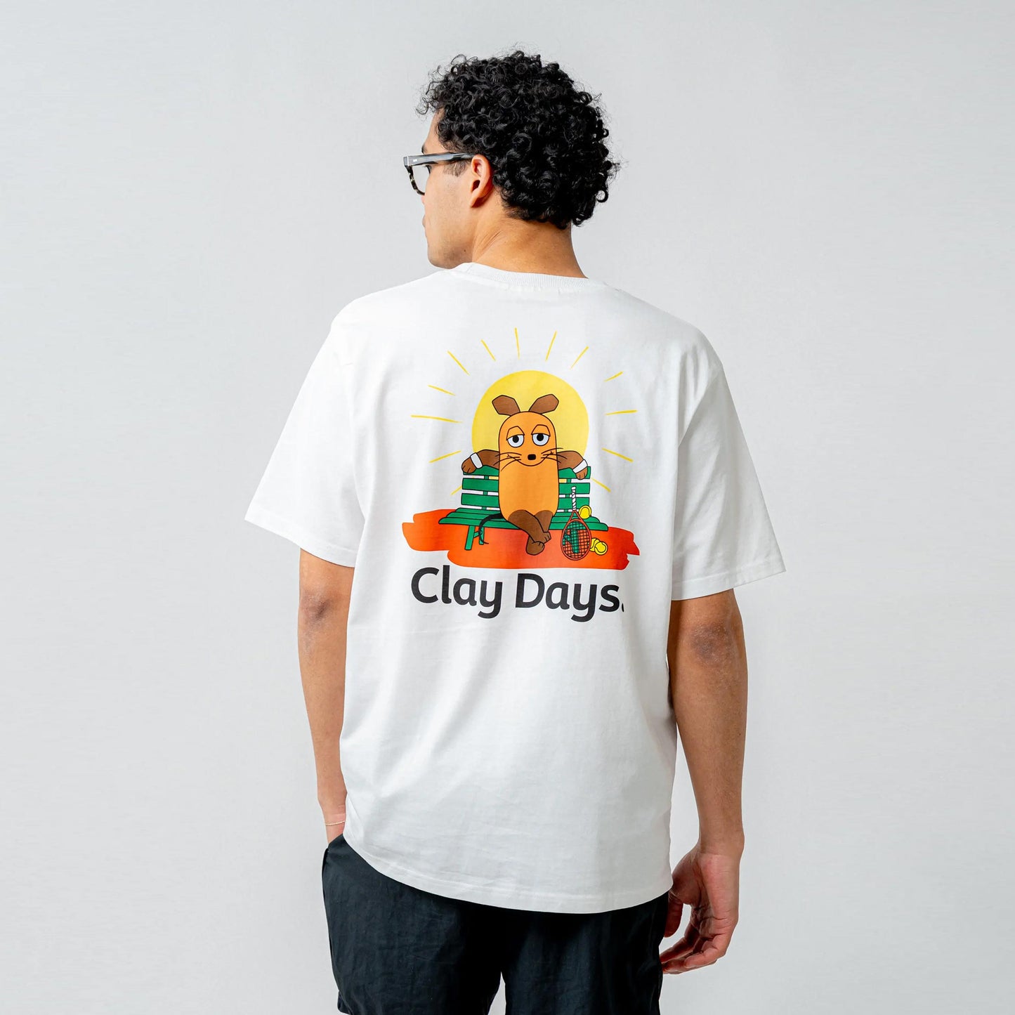 Lobster & Lemonade Maus Clay Days – '94 Campus T-shirt Unisex - vit