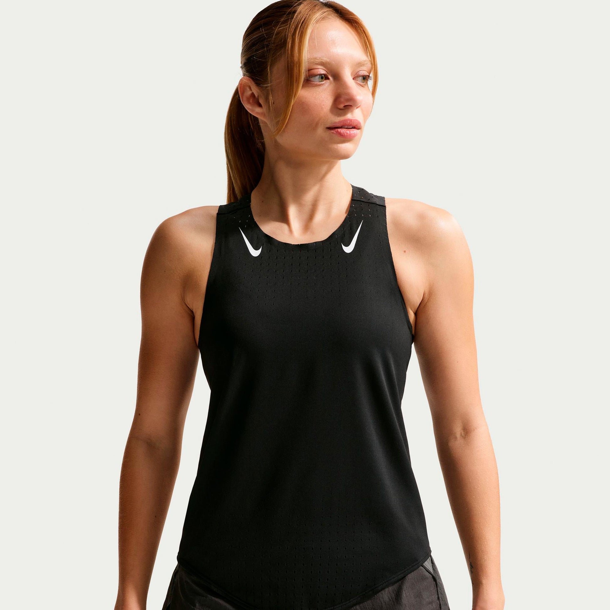 Nike AeroSwift Löpartröja Damer - svart, vit