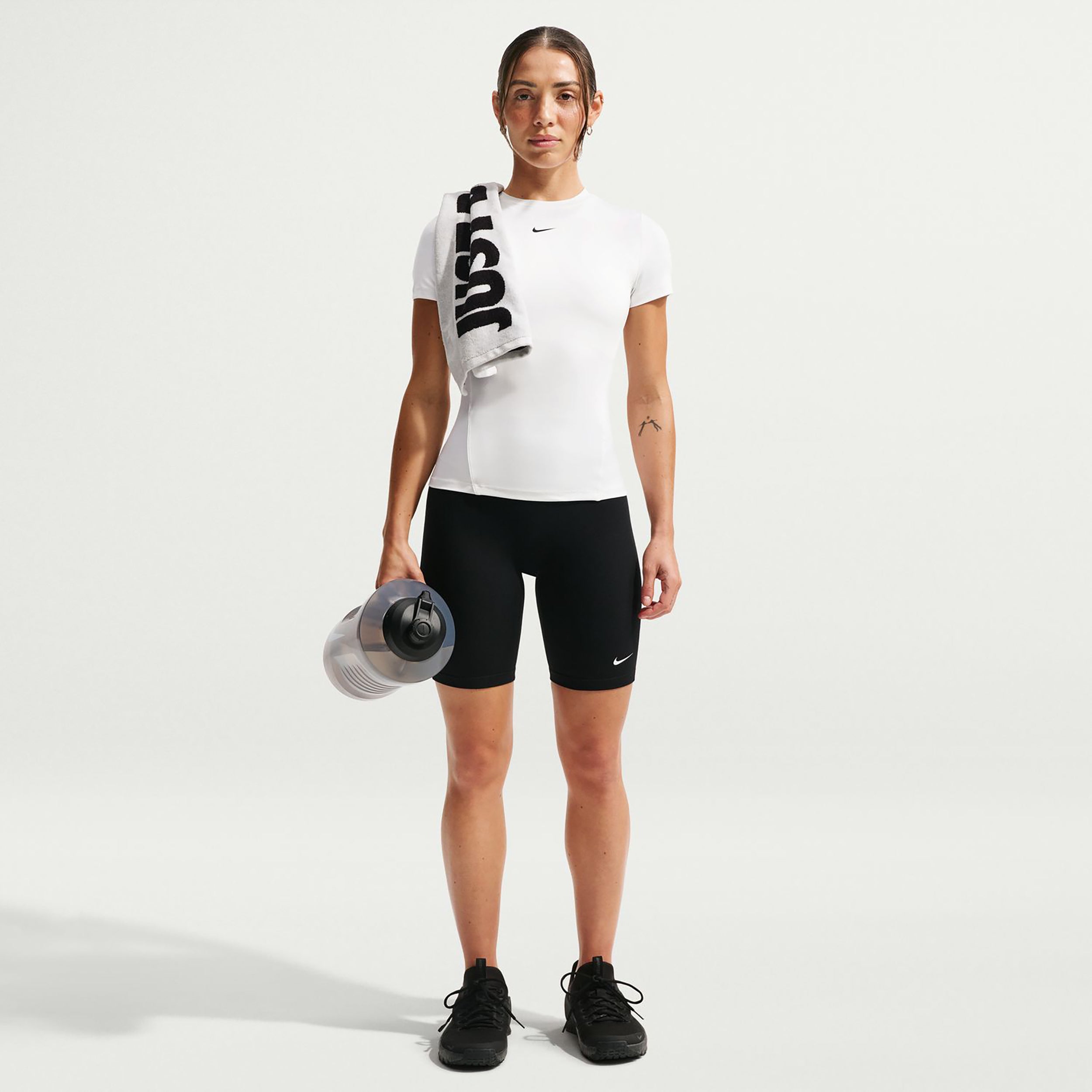 Nike One Fitted T-shirt Damer - vit