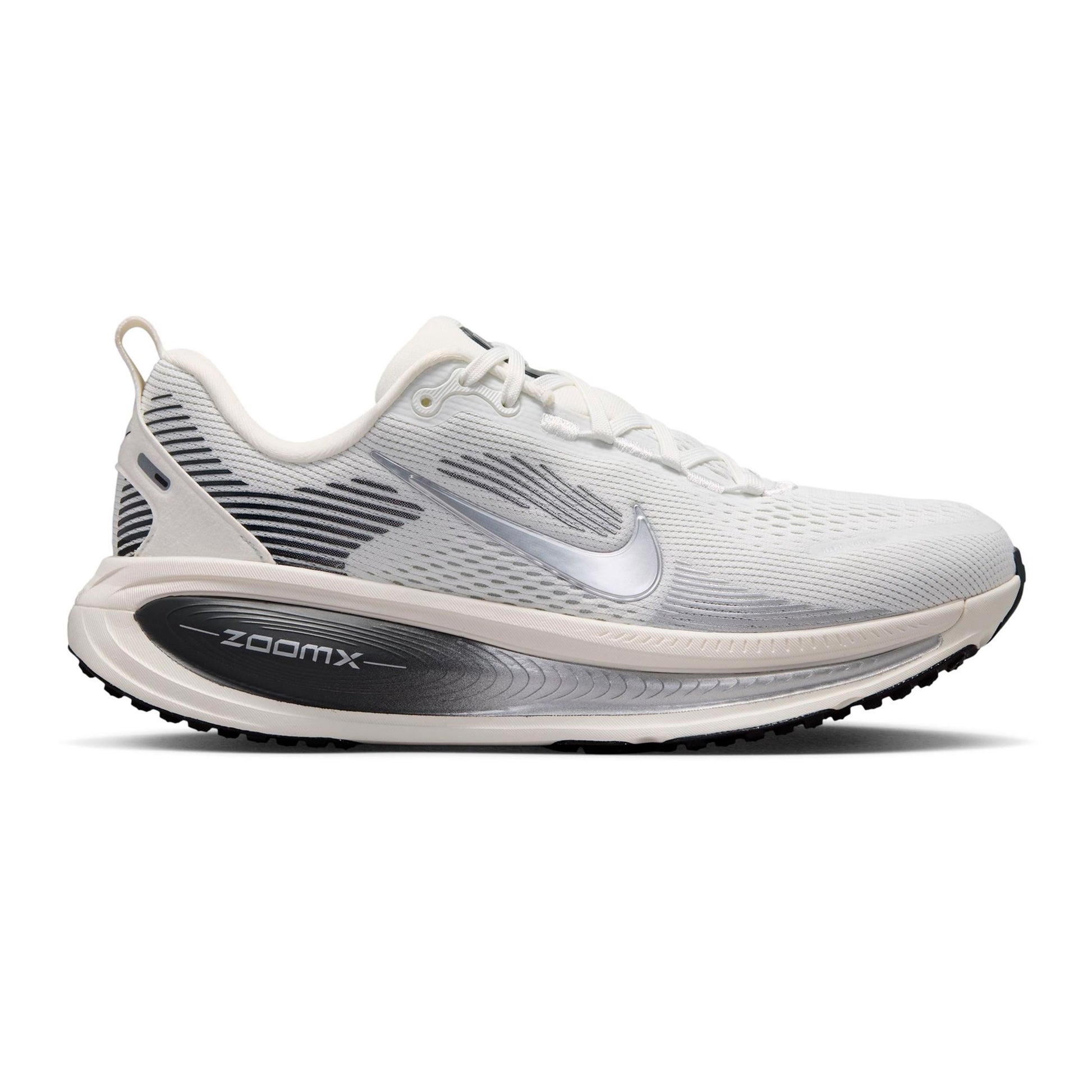 Nike Vomero 18 Neutralsko - vit, silver