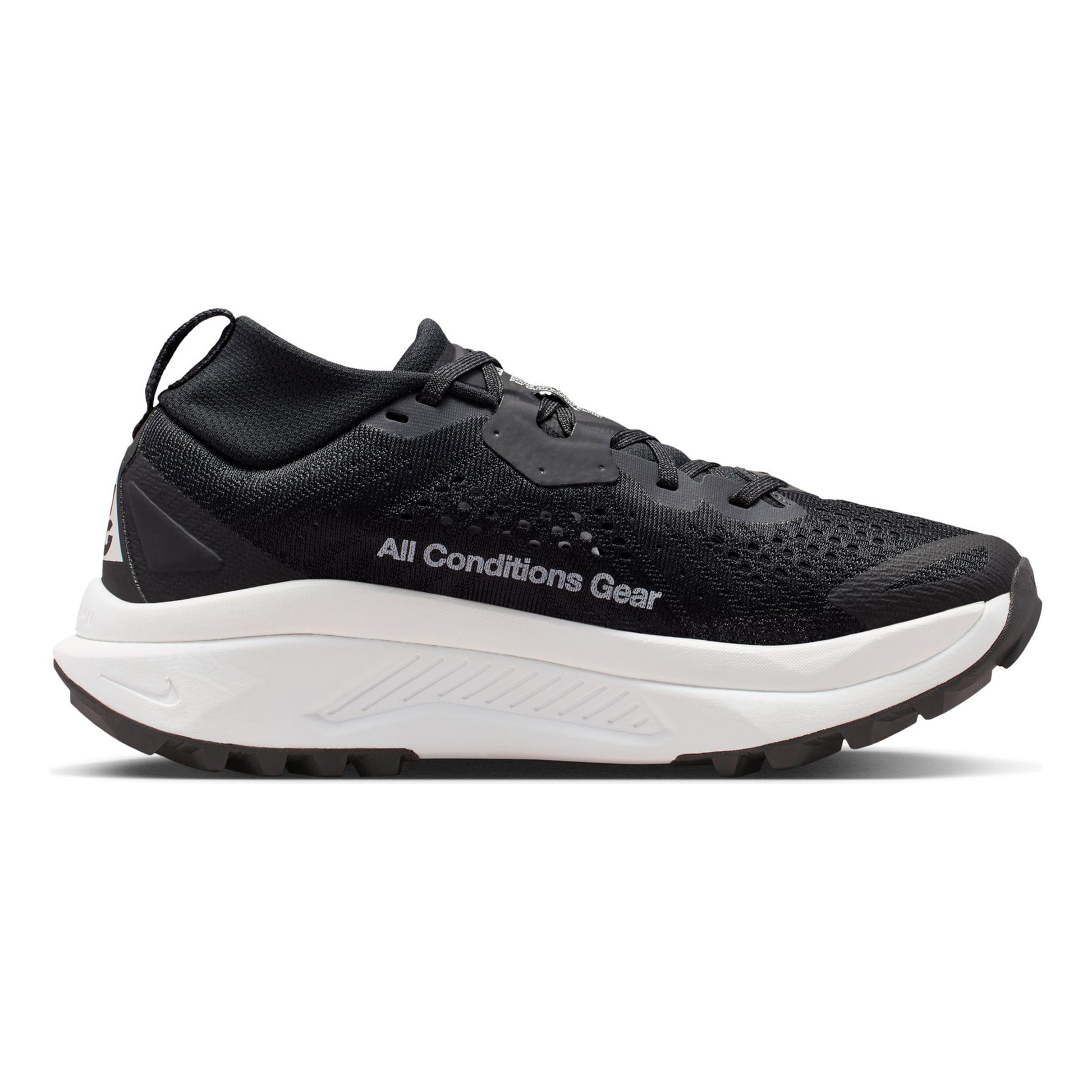 Nike ACG Zegama Trail Terrängsko Damer - svart, vit