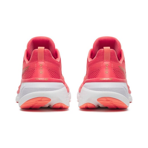 Saucony