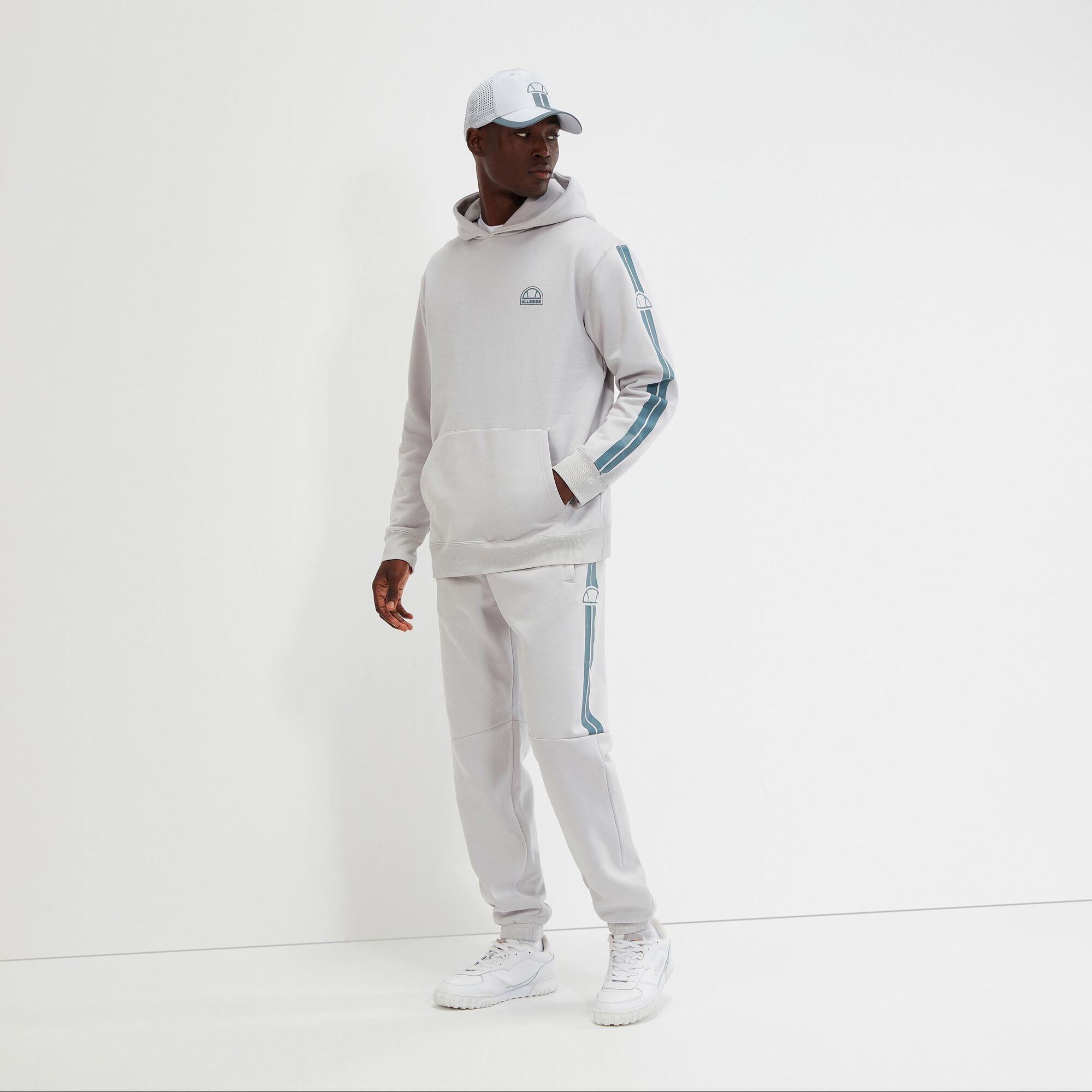 Ellesse