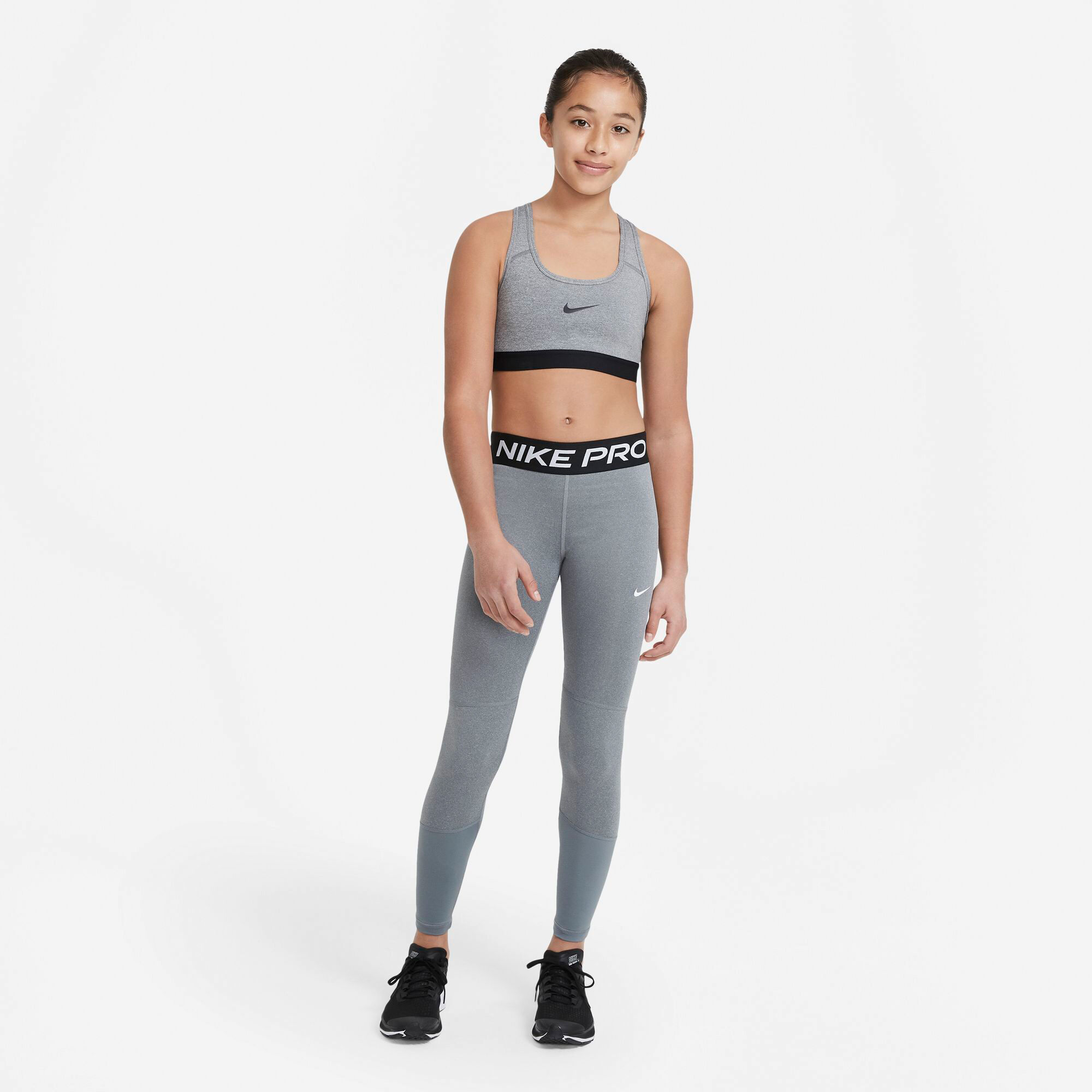 Grå nike tights sales